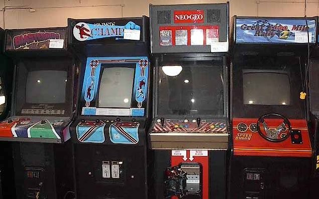 14. Çünkü; büyükler tarafından hep kötü bir yer olarak görülürdü atari salonları.