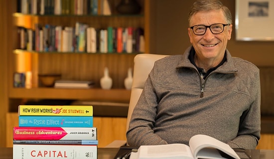 Tam Bir Kitap Kurdu Olan Bill Gates'in İş Hayatındaki Herkese Şiddetle Önerdiği  8 Kitap