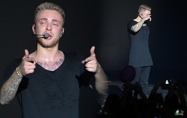 4. Однако поплакать пришлось не только девушкам – не удержался от слез и сам Егор.