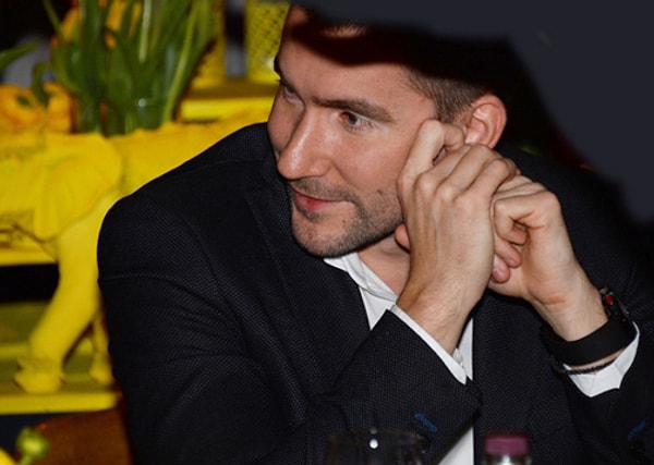 5. Они мало позировали фотографам, в отличие от других влюбленных.