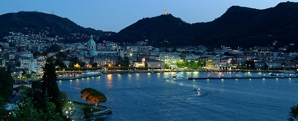 7. "А потом нас поселили на озере Комо".