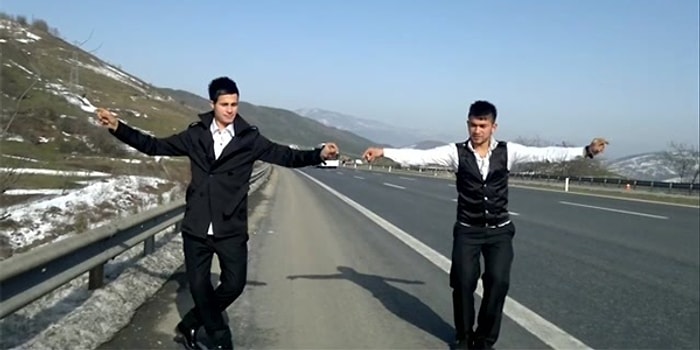 Gerçek Bir Angara Bebesinin Bütün Sözlerini Ezbere Bilmesinin Farz Olduğu 17 Şarkı