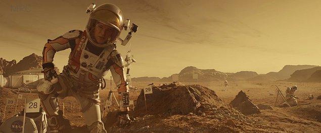 1. Matt Damon, ne kadar da Mars'ta bir adamdı oysa...