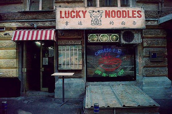 1. İşte Lucky Noodles.