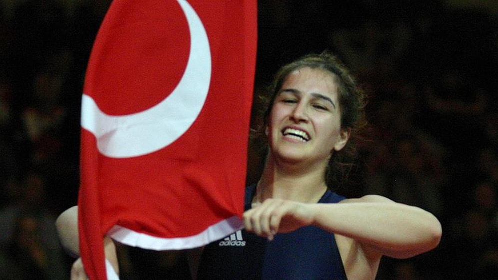 Avrupa Güreş Şampiyonası'nda Madalyalar Sahiplerini Buldu