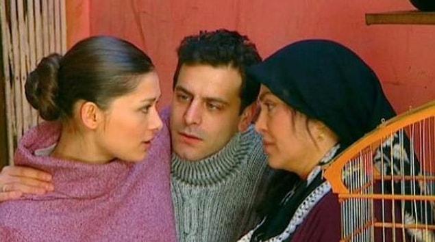 Nurgül Yeşilçay televizyon ekranlarına İkinci Bahar dizisiyle giriş yapmıştı.