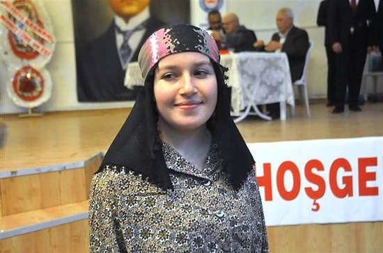 İstiklal Marşı'na Ödül Konmaz Deyip Kazandığı Ödülü Reddetti