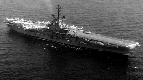 19. Тонки́нский инцидент никогда не существовал