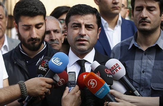 Demirtaş: 'Katliamlar Yaşanıyor, Hükümetin Yaptığı Tek Şey Kınamak'