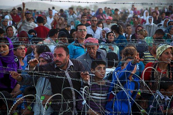 4,8 milyon Suriyeli mültecinin büyük bölümü Türkiye ve diğer komşu ülkelerde