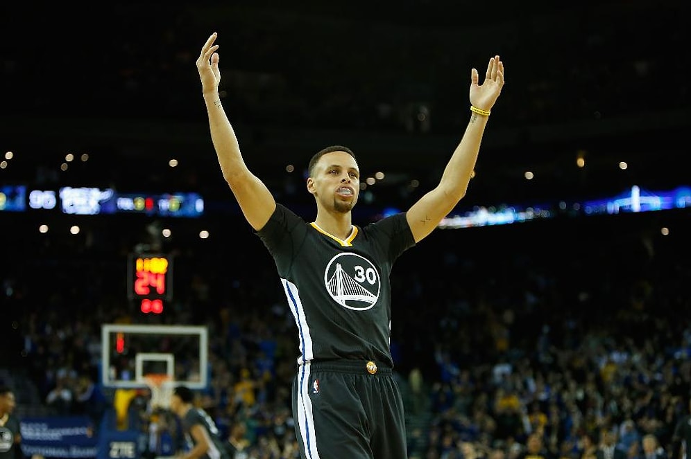 Curry 28. Yaşını Galibiyetle Kutladı