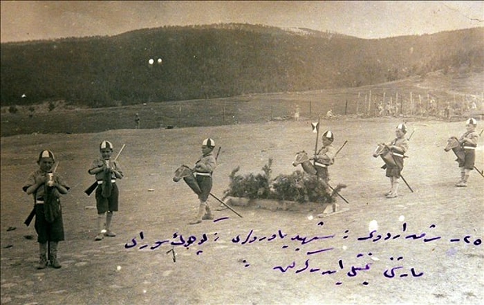 Pek Bilinmeyen Bir Kimsesizler Hikayesi: Kazım Karabekir'in Gürbüz Çocuklar Ordusu