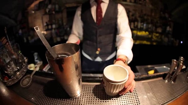 4. Но у Lucky Noodles есть тайна...