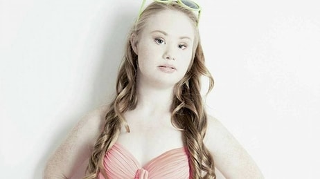 Мечты сбываются: модель с синдромом Дауна примерила подвенечное платье