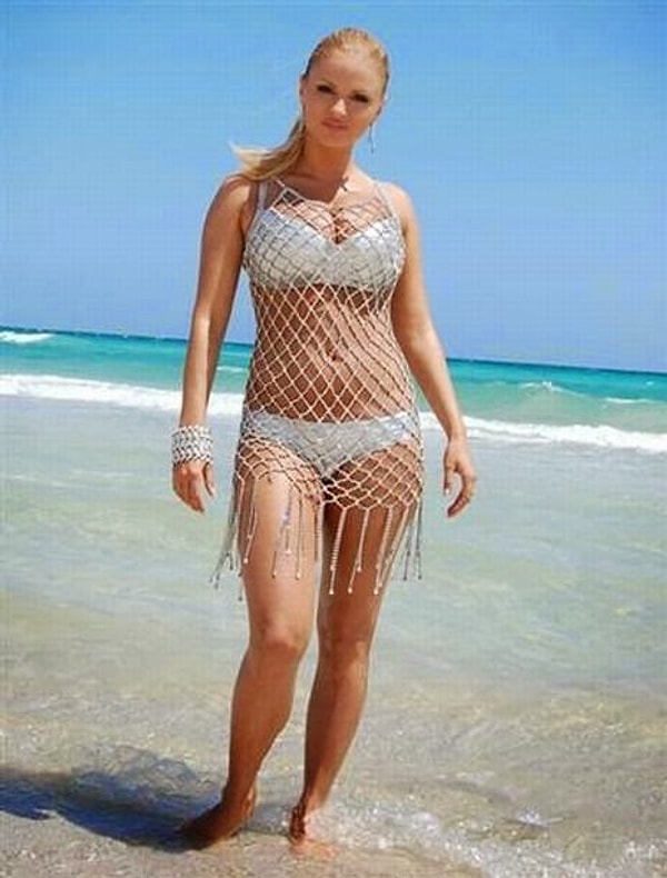 8. К своим поклонникам Анна обратилась со следующей речью: