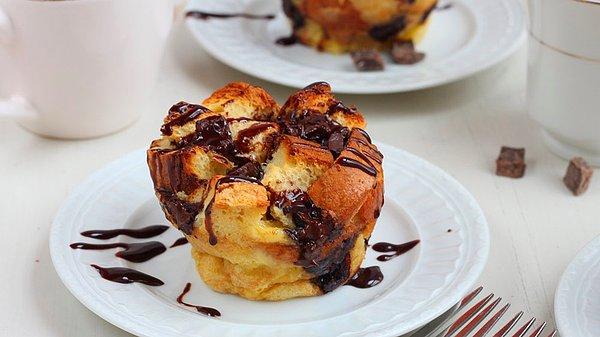 1. Fransız tostu yapmak aslında muffin kalıplarıyla çok basit!