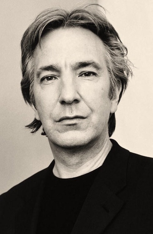 2016'da kaybettiğimiz usta aktör Alan Rickman da, Corrie için anlamlı bir projeye imza atmıştı.