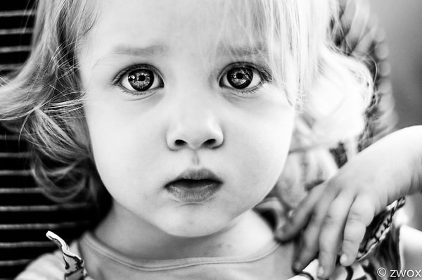 10. Вместо "Стой! Ты же упадешь!"– "Если ты будешь внимательнее, то у тебя получится". Эта фраза придаст смелости малышу.