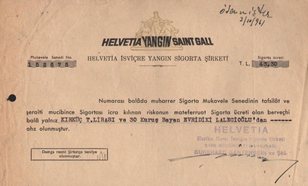 12. Makbuz ve dekontları ayrı bir dosyada arşivler.