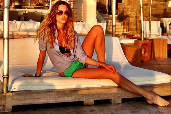 7. Организаторы шоу смирились с таким нарушением правил, к счастью всех претенденток.