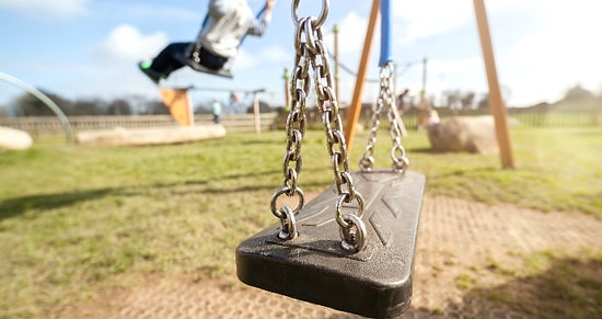 Kazakistan'da Çocuk İstismarına Hadım Cezası