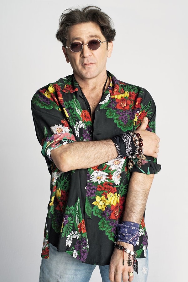 8. Слава к Григорию Лепсу пришла поздно: ему пришлось многое пережить, чтобы взобраться на олимп отечественного шоубиза.