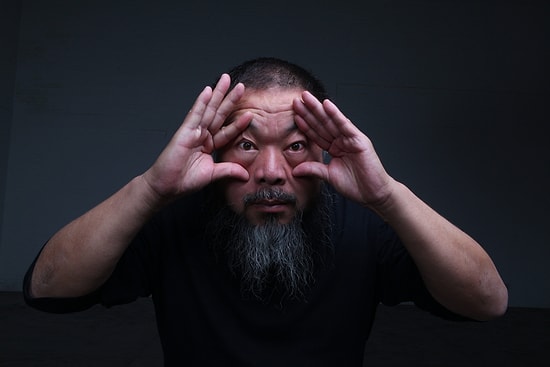 Çinli Sanatçı Ai Weiwei'den İstiklal Caddesi'ne Ziyaret