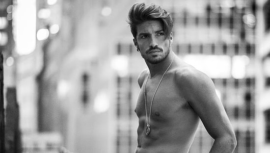 İtalyan Erkeğinin Yakışıklılığını Bir Kez Daha Kanıtlayan Ünlü Blogger: Mariano Di Vaio