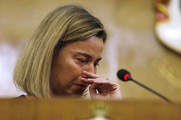 Federica Mogherini gözyaşlarını tutamadı