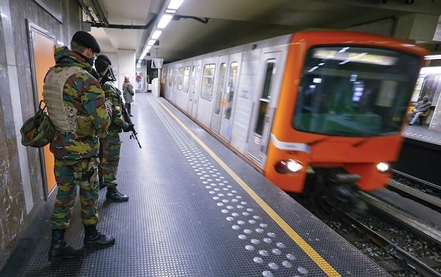 Brüksel Belediye Başkanı: Metrodaki patlamada 20 kişi öldü