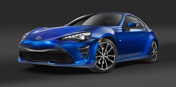 21. Toyota покажет новый обновленный и переименованный Scion FR-S - новую Toyota 86 2017.