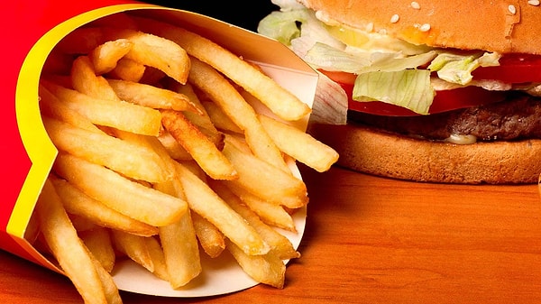 Не надо избегать употребления в пищу холестерина и жира 🍔 🍟
