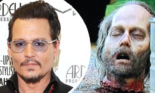 Sahiden de öyleymiş. Makyaj sanatçısı, bunun bir Johnny Depp cameo'su olduğunu Entertainment Weekly dergisine açıklamış. 😯