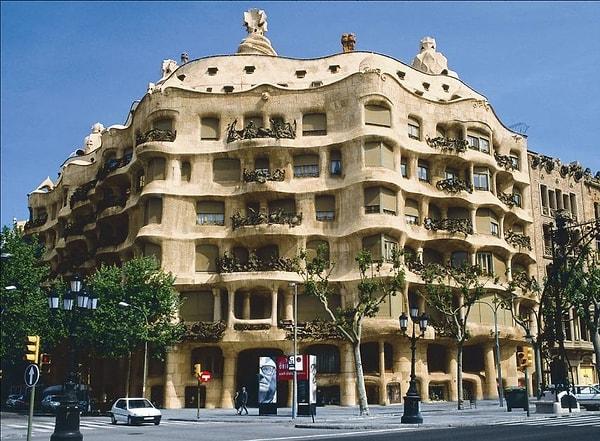 8. Barselona'nın ruhu: Antoni Gaudi