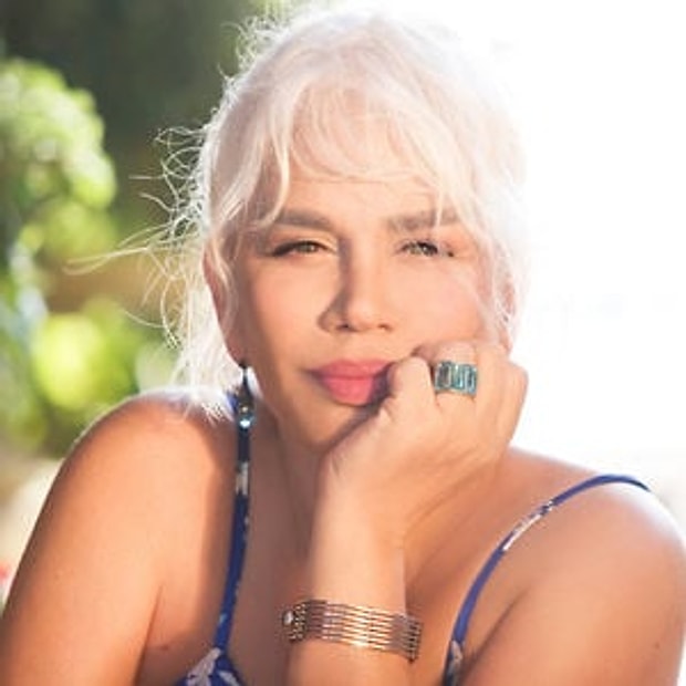Sezen Aksu - Tutuklu