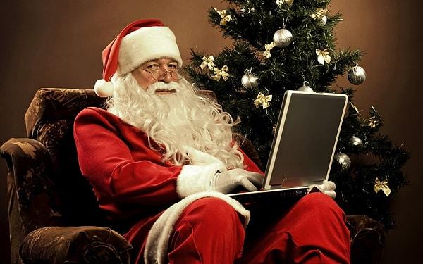 23. Her yıl Kanada "Noel Baba, Kuzey Kutbu, HOH OHO" adresine yaklaşık bir milyon mektup almaktadır. Kanada bu mektupların hepsine cevap vermektedir.