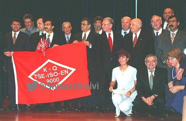 6. Çankaya Köşkü'nde düzenlenen törene Cumhurbaşkanı Demirel, LDP Lideri Besim Tibuk ve Fadıl Akgündüz katıldı - 1999