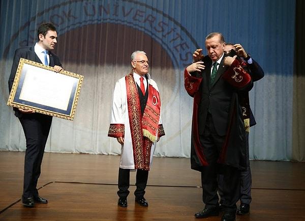 Erdoğan'a "fahri doktora"