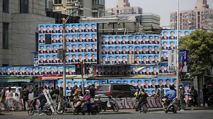 Çin'de Yıkıma Karşı Önlem: Devlet Başkanı Posteri