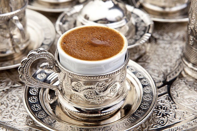 12. Bol Köpüklü Dibek Kahvesi