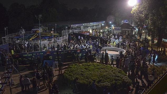 Pakistan'daki terör saldırısı: 'Barbarlık'