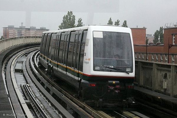 24. Metronun aslında eğlenceli olması