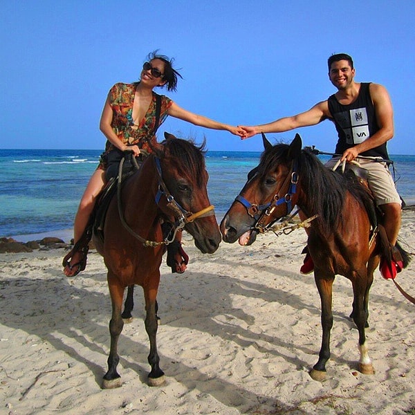 19. Отправляйтесь в путешествие, даже если у вас нет пары. Возможно именно ТАМ вы встретите его или её.