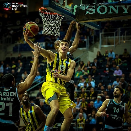 Fenerbahçe 100-80 Beşiktaş Sompo Japan