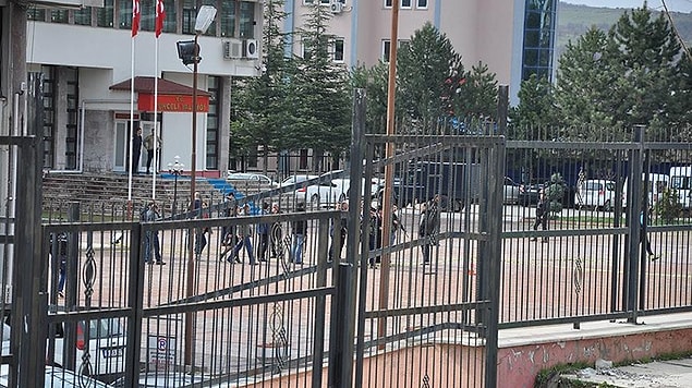 Saldırının ardından Tunceli Valiliği'nden yapılan açıklamada şu ifadelere yer verildi: