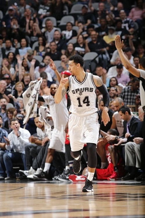 San Antonio Spurs Rekora Ulaştı
