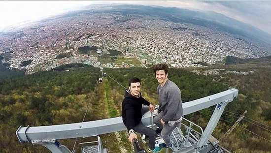 Bursa'daki Teleferiğe Tırmanan 3. Köprü Selfie'cileri