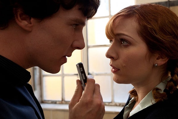 11. Неудержимая фанатка и ее кумир