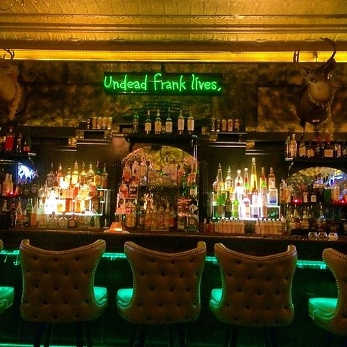 Donnie Dirk’s Zombie Den — Minneapolis