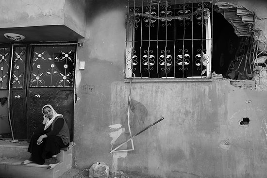 Sokağa Çıkma Yasakları Sonrası Sur, Cizre ve Nusaybin'i Anlatan 12 Çarpıcı Fotoğraf